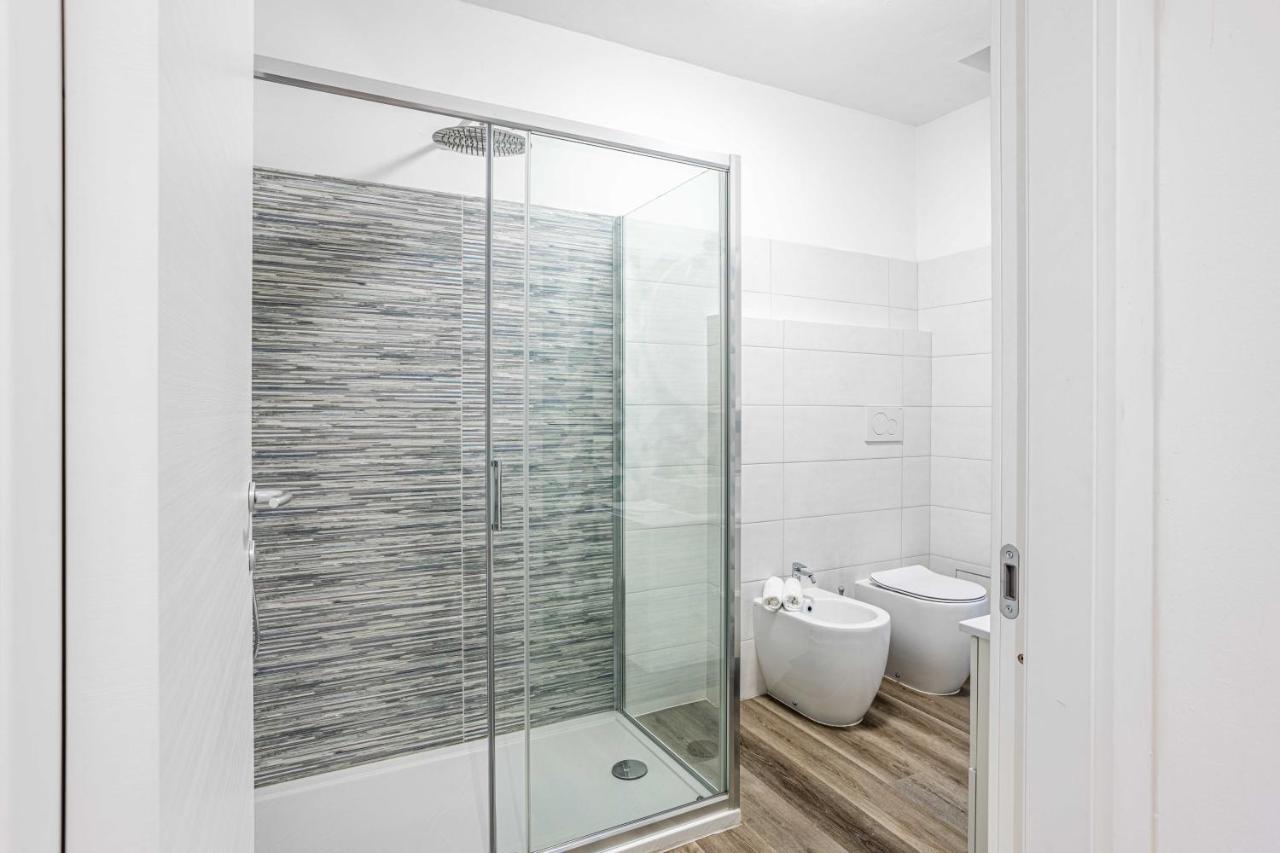 2 Bedrooms Apt With Terrace - Nolo Area Via Varanini Милано Екстериор снимка
